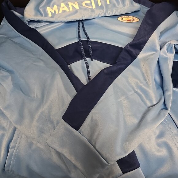 Manchester City sweatshirt - Picture 5 of 7